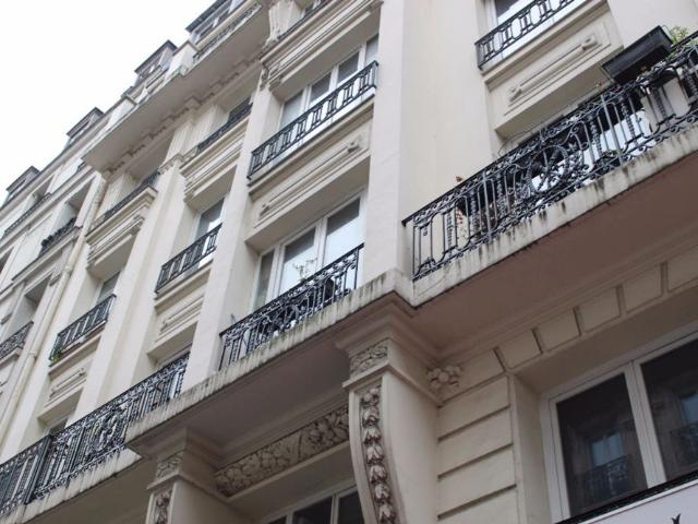 PARIS 13 RUE DU DESSOUS DES BERGES