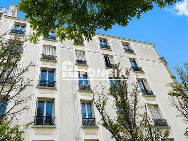 PARIS 13ème 3 PIÈCES 65 m2 CŒUR BUTTE AUX CAILLES VUE DEGAGEE SUR SQUARE