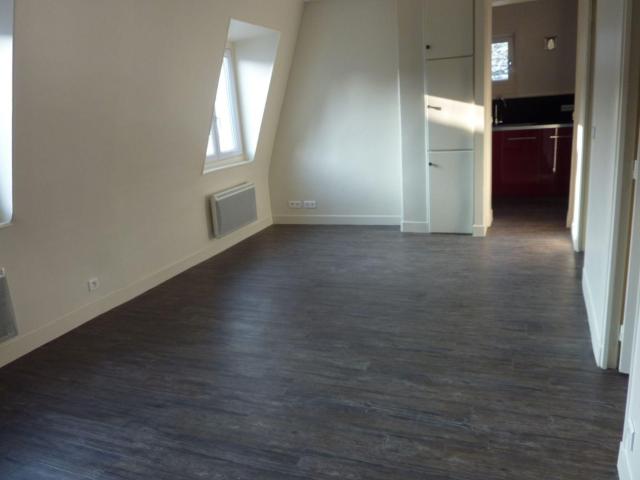 Paris 10 Location Appartement 75