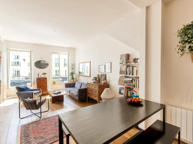 Paris 10e – FAUBOURG SAINT MARTIN – Appartement – 3 pièces – 66,14m² Carrez 67,41m² au sol – 2 chambres Volumes