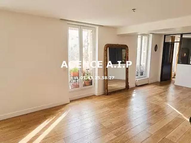 Paris 10ème 75010 Achat / Vente appartement 3 pièces t3 cave