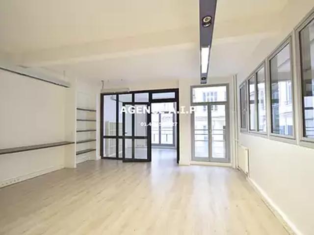 Paris 10ème 75010 Achat / Vente divers 3 pièces