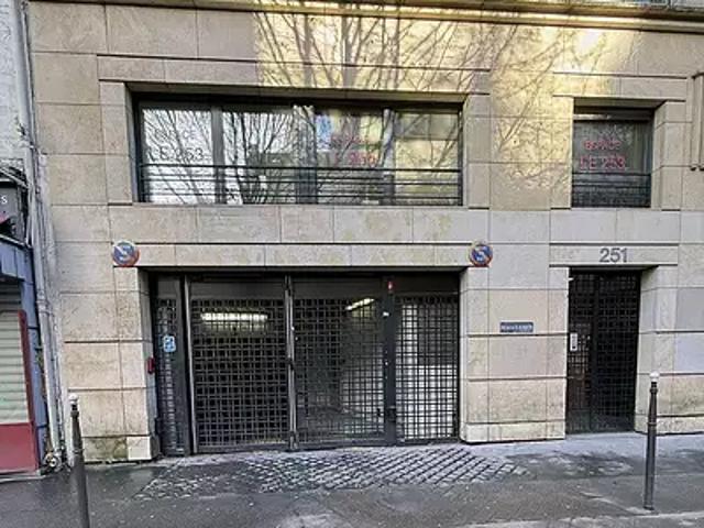 Paris 10ème 75010 Location parking
