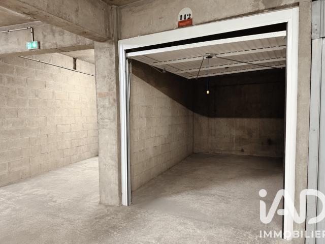 Paris 11 Vente Parking / Garage 75