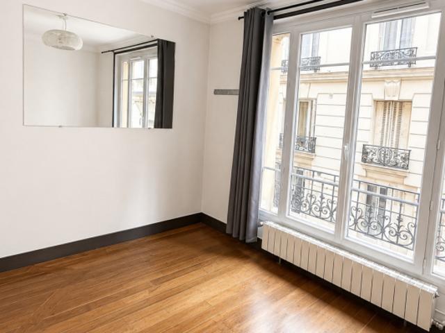 PARIS 11 SAINTE MARGUERITE 2 PIECES 1 CHAMBRE