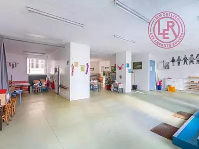 Paris 11ème 75011 Achat / Vente divers 3 pièces