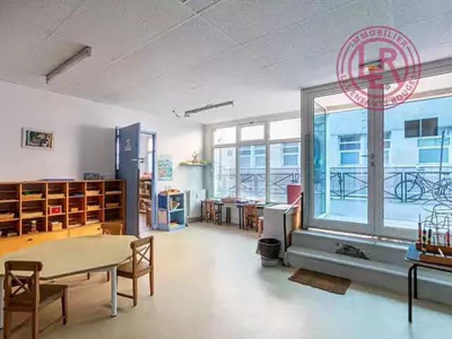 Paris 11ème 75011 Achat / Vente divers 3 pièces