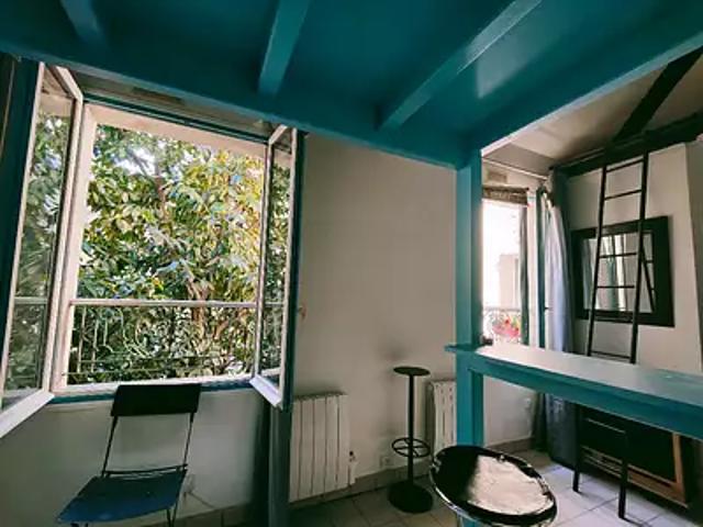 Paris 11ème 75011 Location appartement 1 pièce t1 au dernier étage cave
