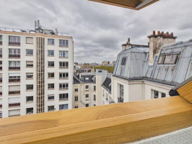Paris 17? — Boulevard Pereire