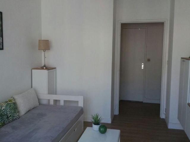 Paris 17 Location Appartement 75