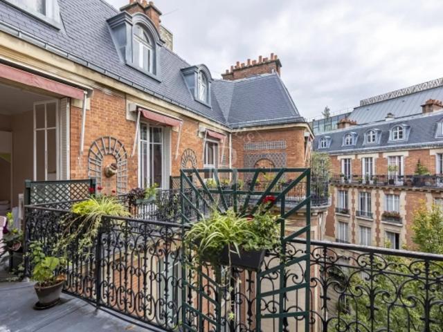 Paris 17e Niel Duplex 4/5 chambres Derniers étages Balcons filants