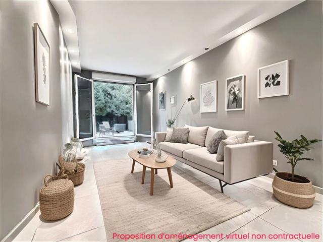Paris 17e Rue Poncelet Studio 24 m² + Terrasse 12 m²