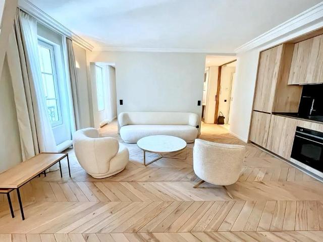 Paris 17e – T3 de 65m² Étoile Champs Elysees / Rue Lanrezac