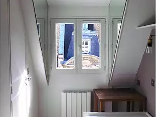 Paris 17ème 75017 Achat / Vente appartement 1 pièce t1 au dernier étage
