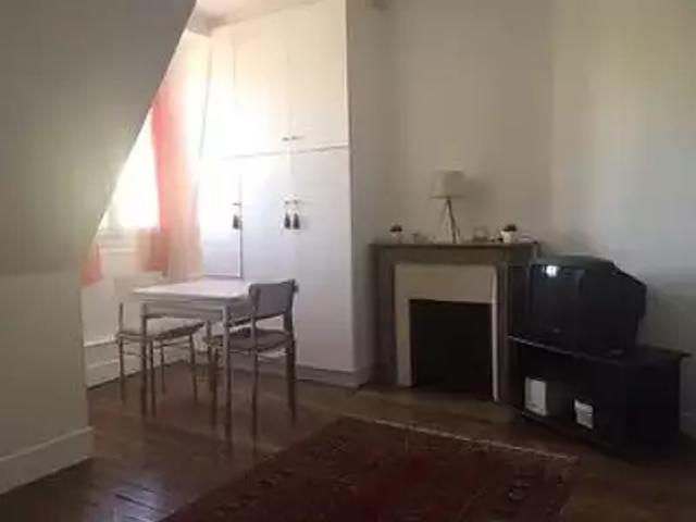 Paris 17ème 75017 Achat / Vente appartement 1 pièce t1 au dernier étage
