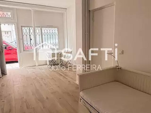 Paris 17ème 75017 Achat / Vente divers 1 pièce