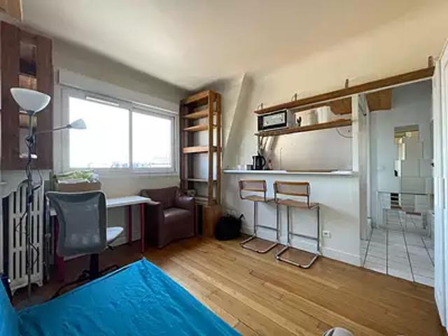 Paris 14ème 75014 Location appartement 1 pièce t1 au dernier étage