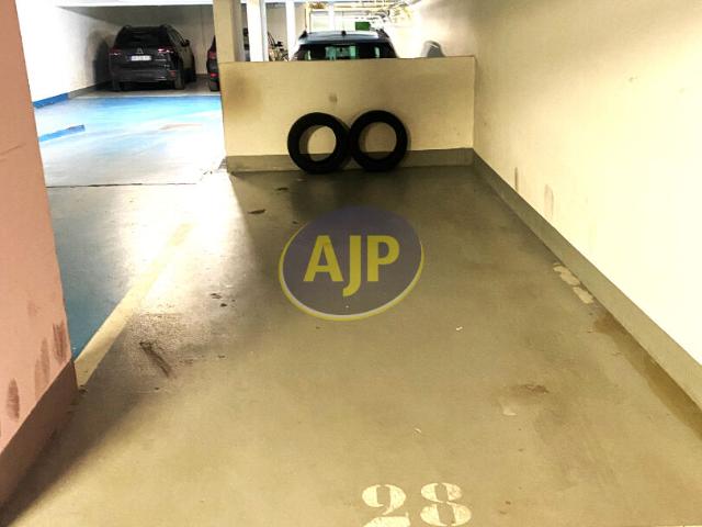 Paris 15 Vente Parking / Garage 75