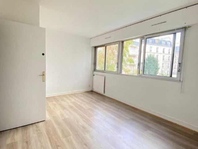 Paris 15 Location Appartement 75