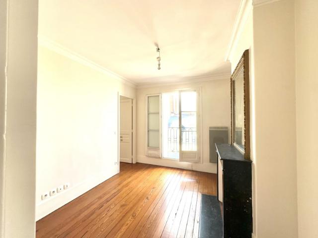 Paris 15e / Lourmel / 3 pièces
