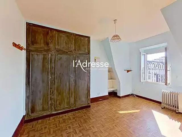 Paris 15ème 75015 Achat / Vente appartement 1 pièce t1 au dernier étage