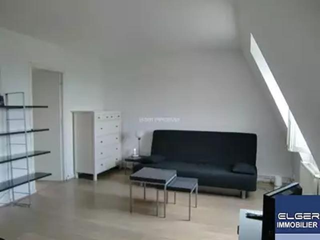 Paris 15ème 75015 Location appartement 1 pièce t1 au dernier étage
