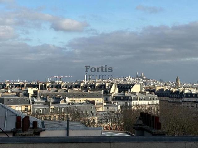 PARIS 16 TROCADERO STUDIO, DERNIER ETAGE VUE PLEIN CIEL