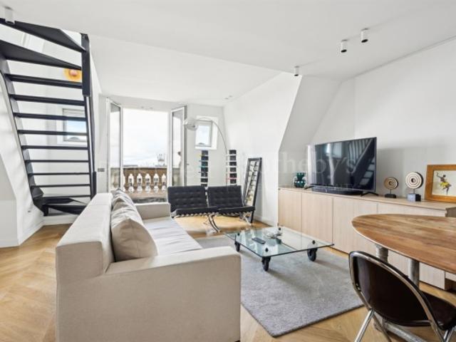 Paris 16 Un pied à terre avec vue exceptionnelle