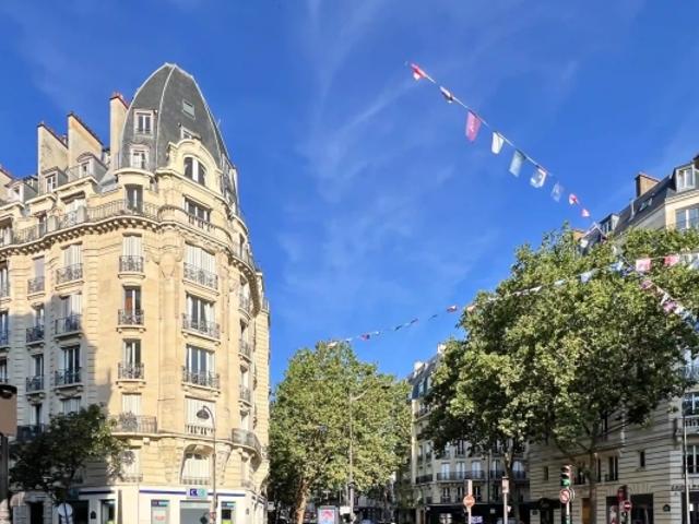 PARIS 16 Auteuil /Villa Montmorency 2 chambres Jardin