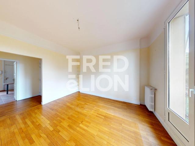 PARIS 16 SQUARE ALFRED CAPUS