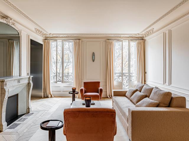 Paris 16e CHAILLOT Appartement à vendre 4 pièces 124,09m² Carrez 2 chambres Chambre de service Vue dégagée