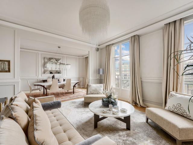 Paris 16e BEAUSÉJOUR / CHAUSSÉE DE LA MUETTE Appartement familial et de réception à vendre 6 pièces 211,54m² Carrez 3/4 chambres