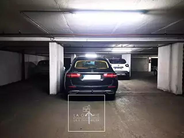 Paris 16ème 75016 Achat / Vente parking
