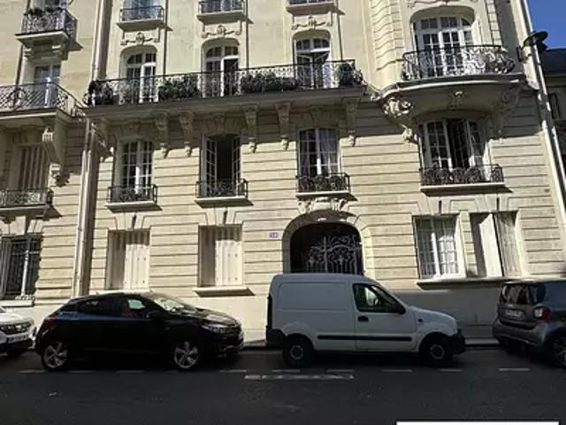 Paris 16ème 75016 Location appartement 1 pièce t1 au dernier étage