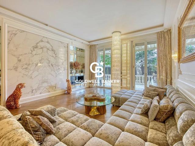 Paris 16ème – Résidence d’exception avec jardin privé 238m² Paris 16ème