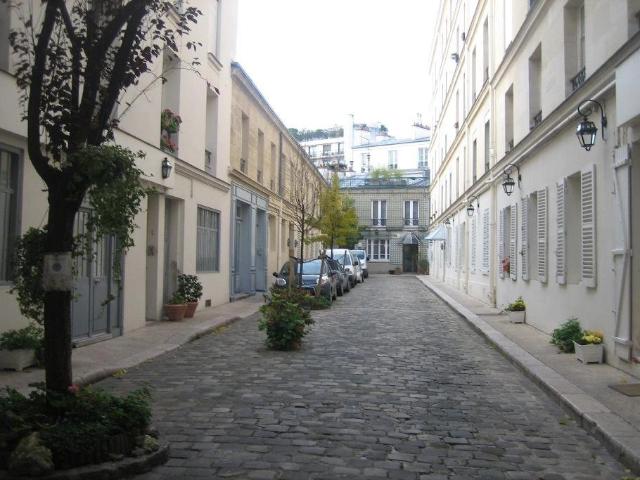 Paris 16ième, 4 pièces, caves et parking