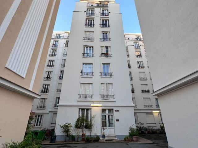Paris 18 T2 40m2 Exclusivité MY HOME