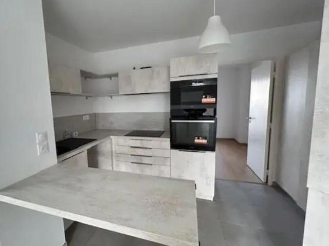 Paris 18 Location Appartement 75