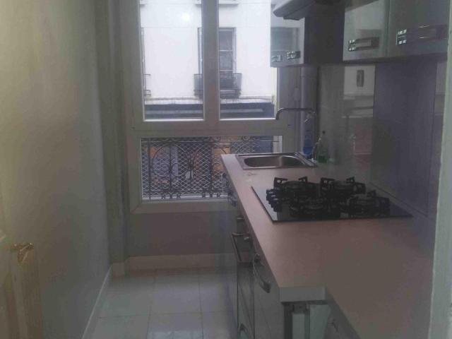 Paris 18 Location Appartement 75