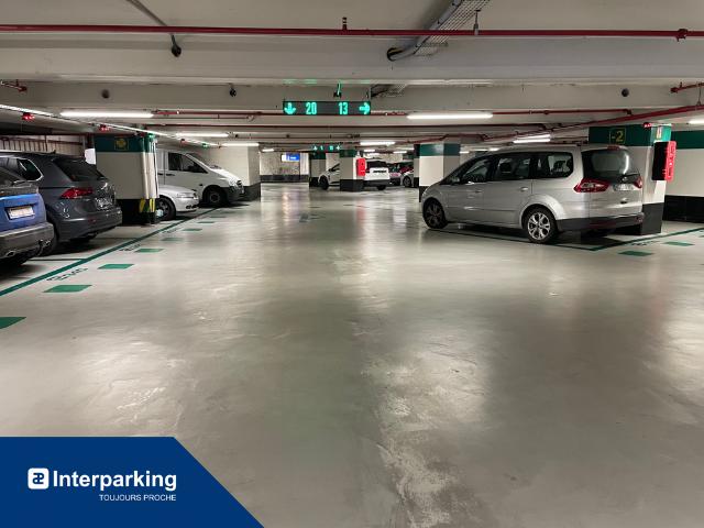 Paris 18 Location Parking / Garage 75