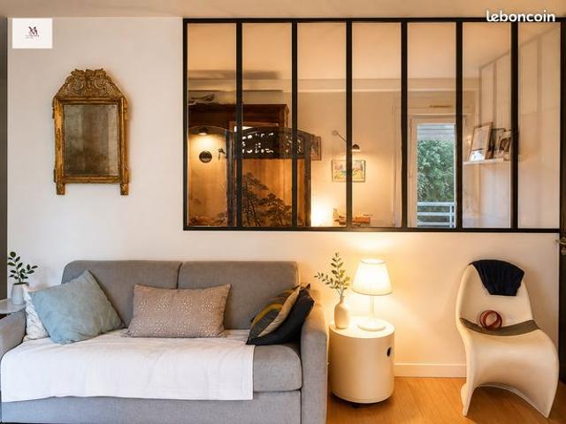 PARIS 18e – 2/3 pièces 49 m² – Ascenseur – Parking