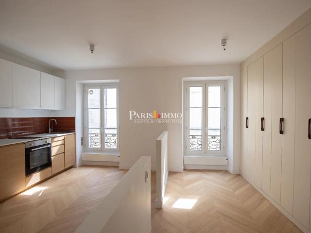 Paris 18e 2 pièces Refait à neuf Lumineux