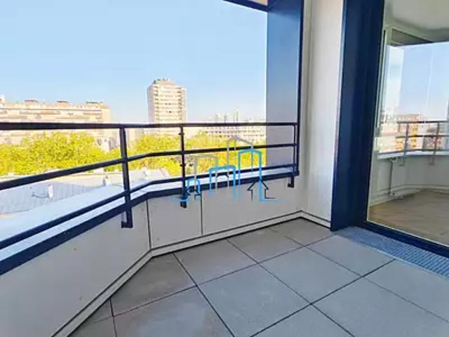 Paris 18ème 75018 Achat / Vente appartement 5 pièces t5 terrasse