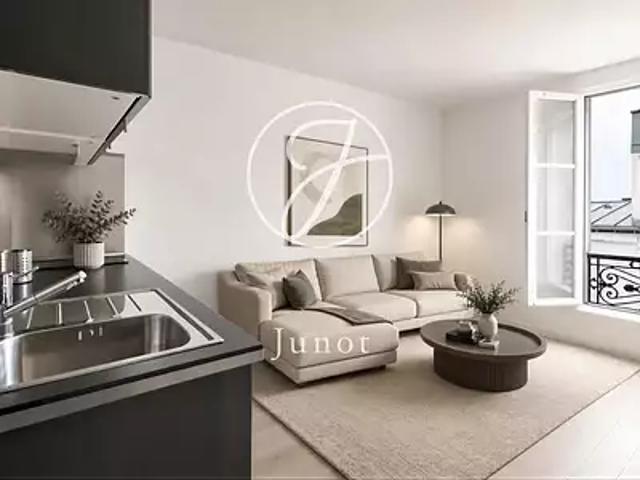 Paris 18ème 75018 Achat / Vente appartement 2 pièces t2 au dernier étage