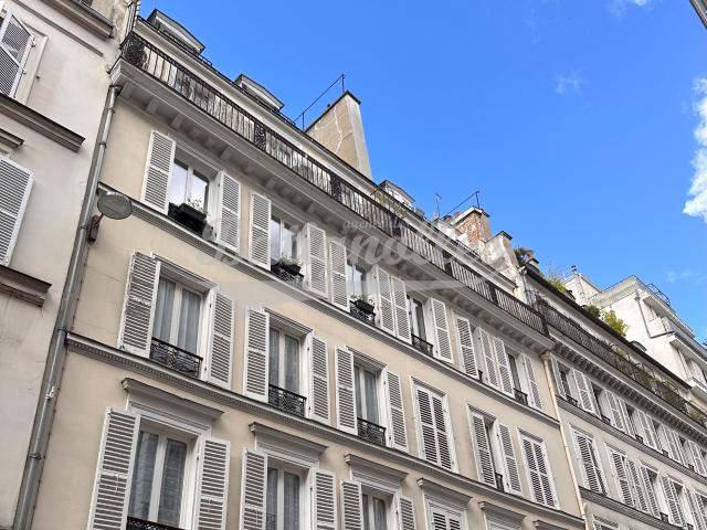 PARIS 18ème Studio 20,23 m2