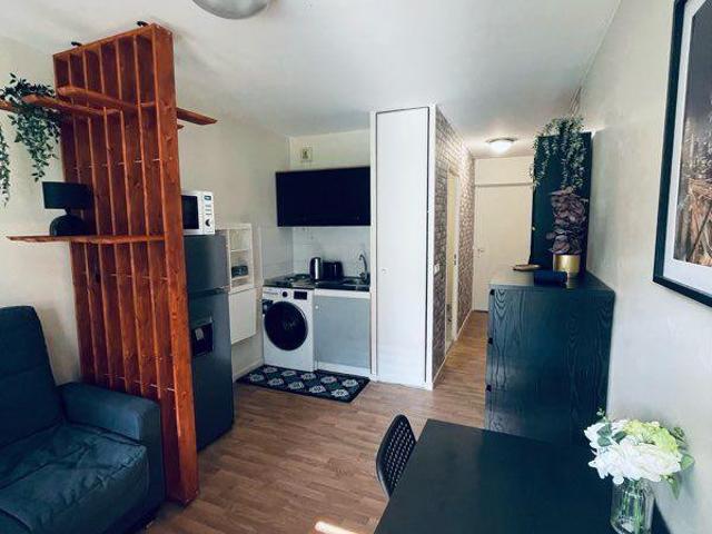 Paris 19 Location Appartement 75