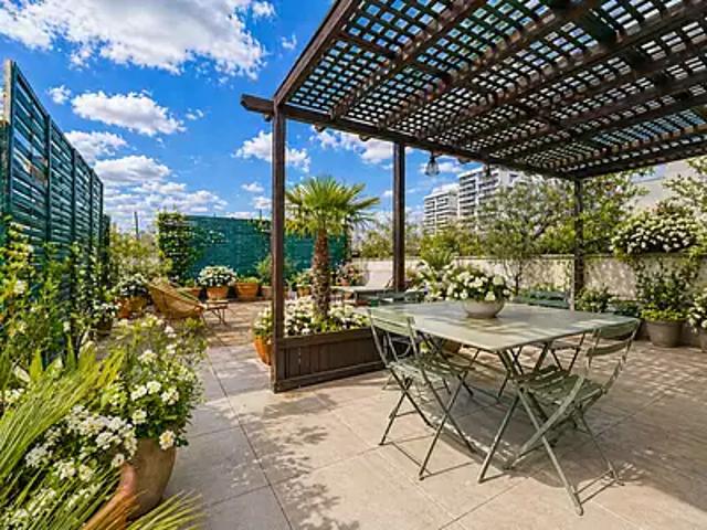 Paris 19ème 75019 Achat / Vente appartement 5 pièces t5 au dernier étage cave