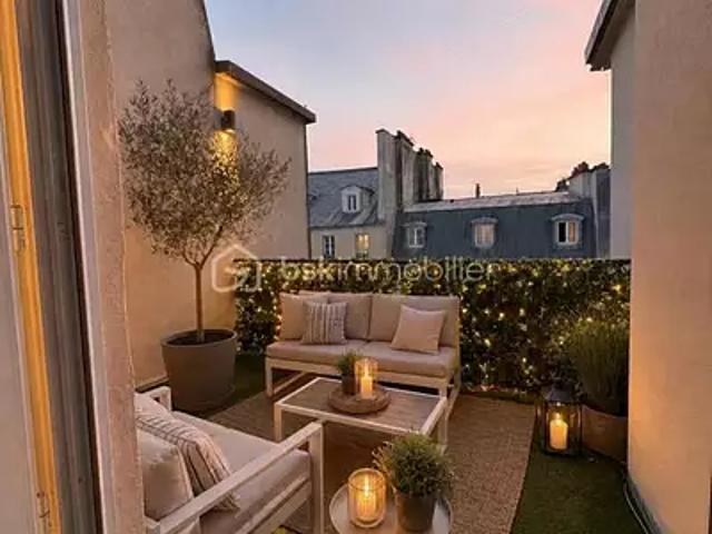 Paris 1er 75001 Achat / Vente appartement 2 pièces t2 au dernier étage terrasse
