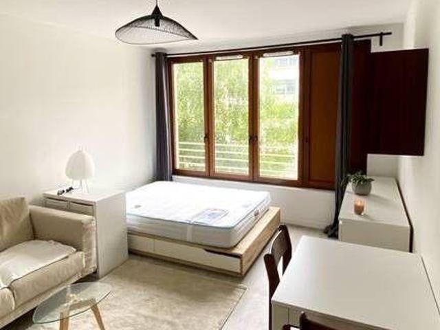 Paris 20 Location Appartement 75