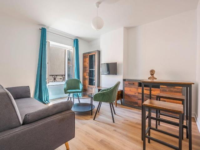 Paris 20 Location Appartement 75